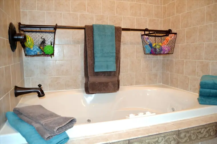 shower curtain storage