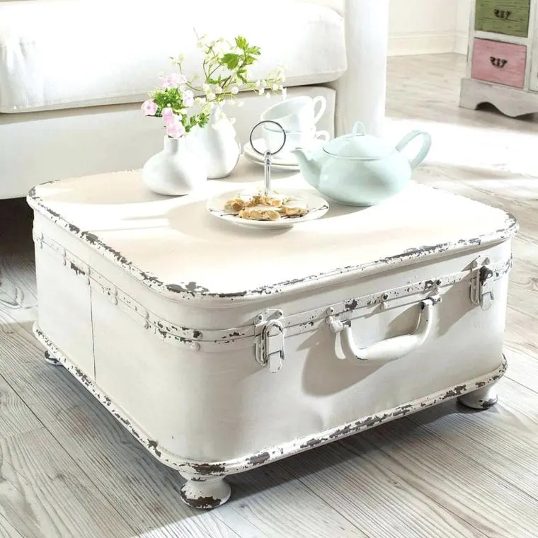 vintage suitcase coffee table