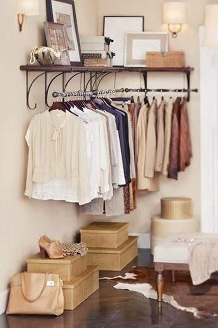 40 Ways To Organize A Small Bedroom