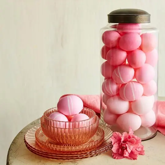 Ombre Egg Centerpiece