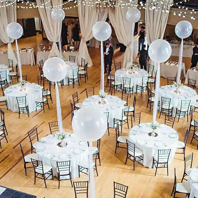 Chic Balloon Centerpiece