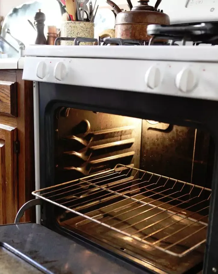 tidy oven