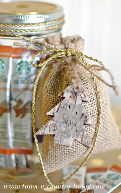 burlap mason jar