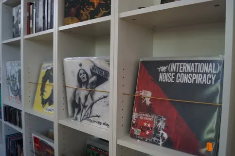 DIY Record Shelf