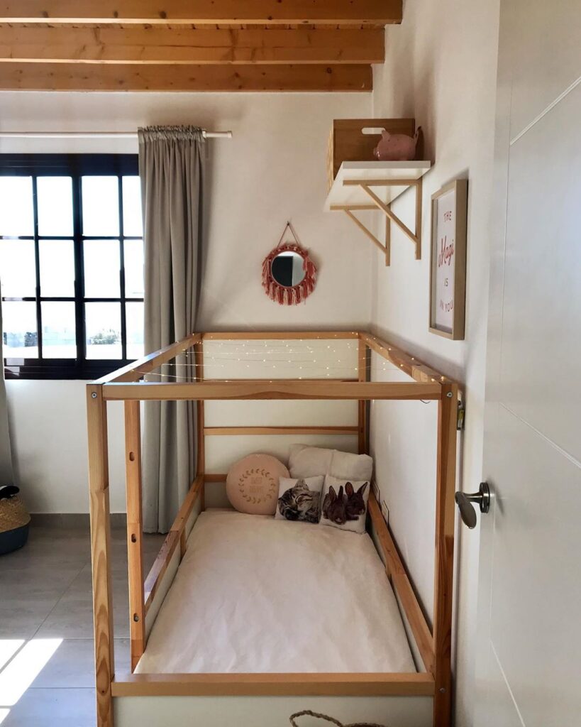 20 IKEA Kura Hacks for Children Room - Craftsy Hacks