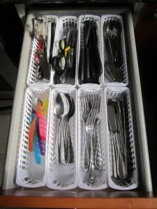 cutlery drawer organization