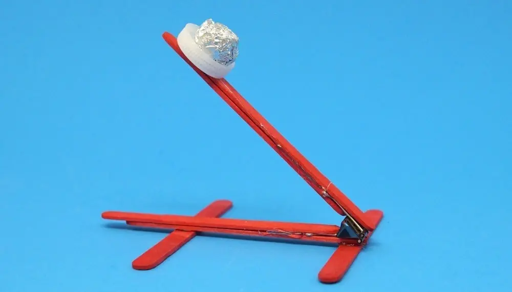Clip and Stick Catapult