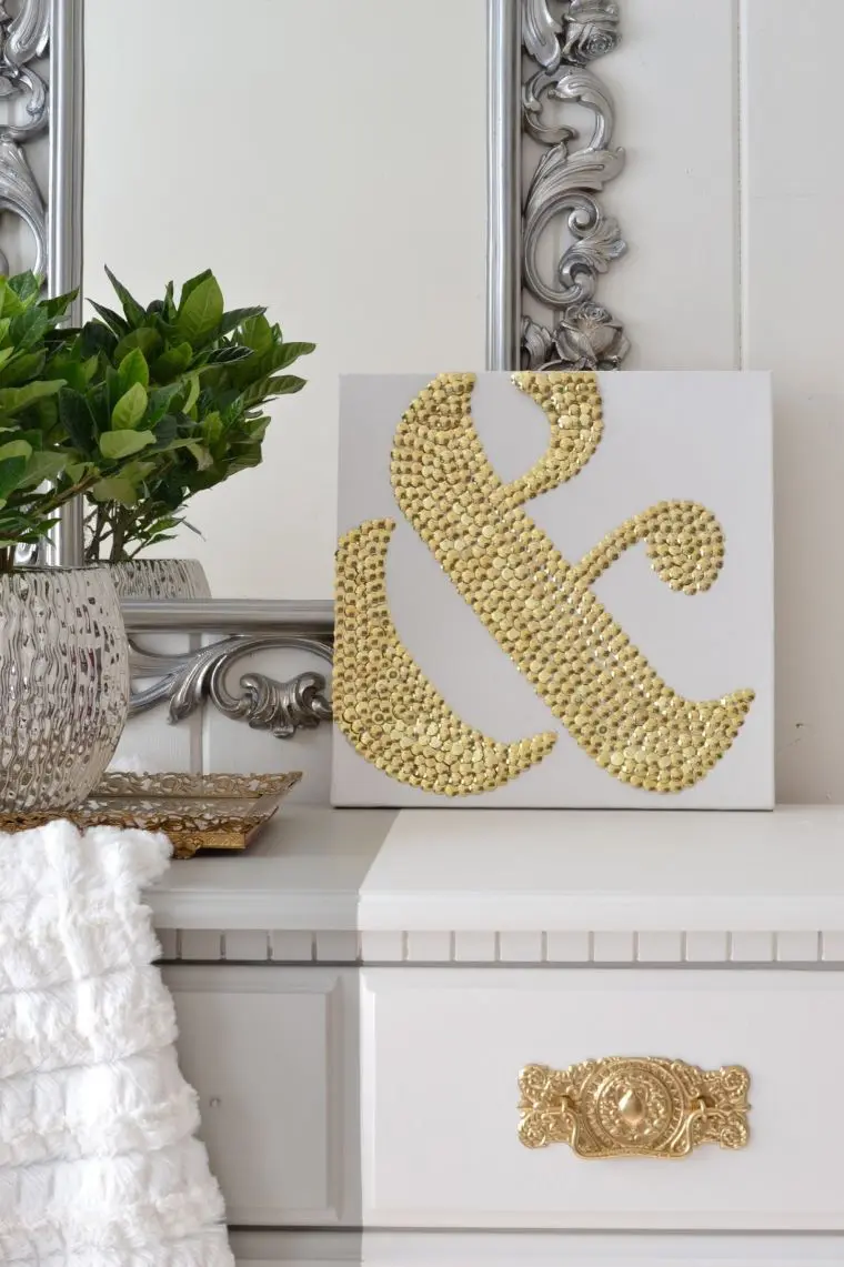 Thumbtack Ampersand Art