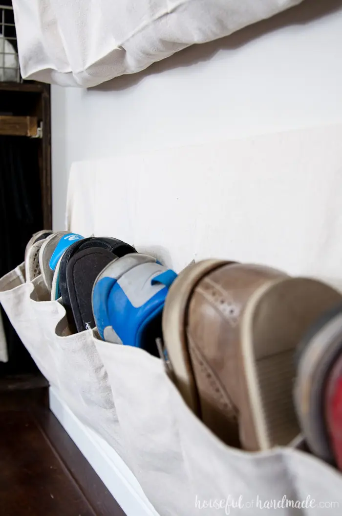 DIY Wall-Mounted Hanging Cloth Shoe Storage