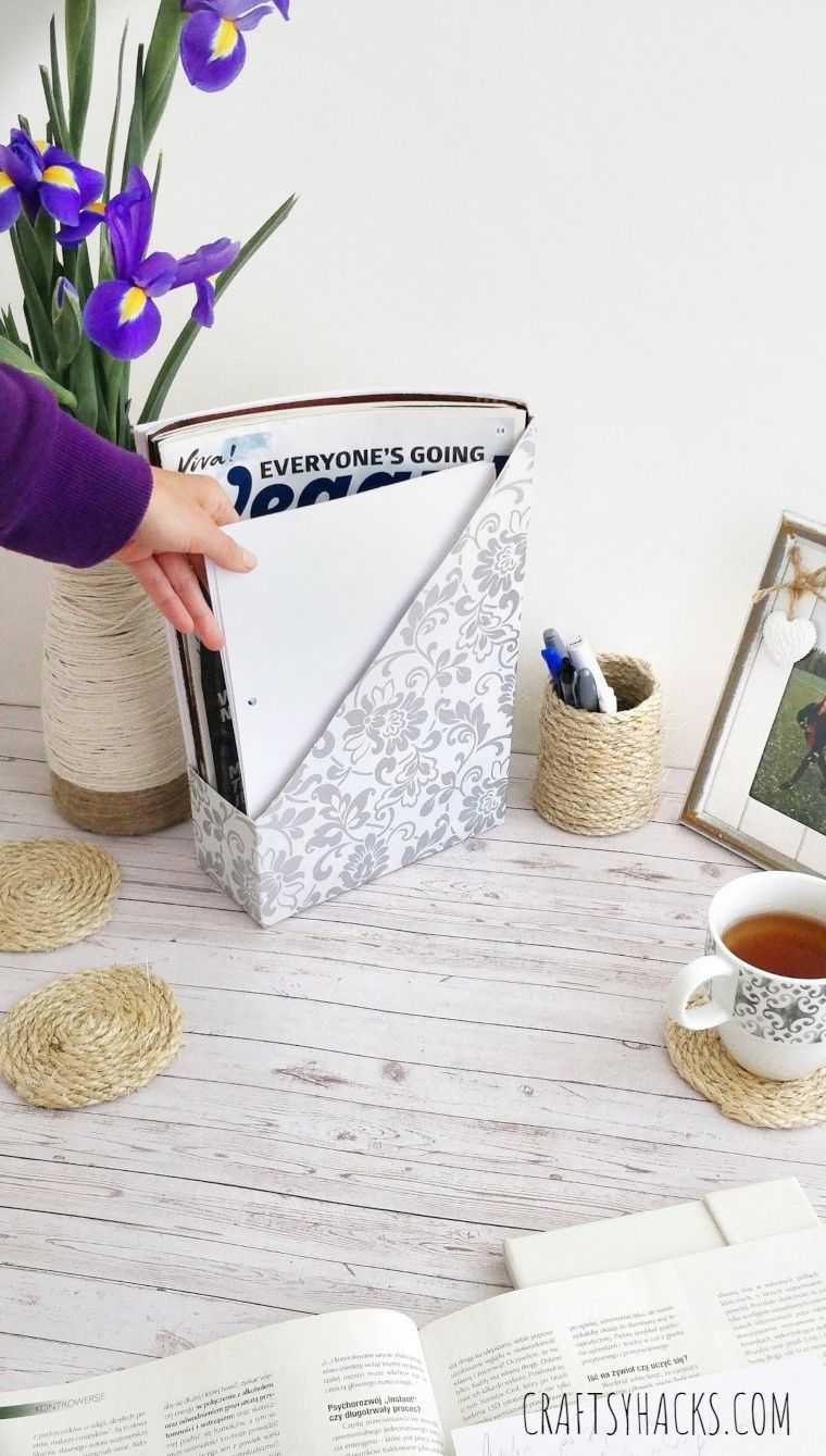 DIY Magnetic Hanging Homework Holder from Cereal Box