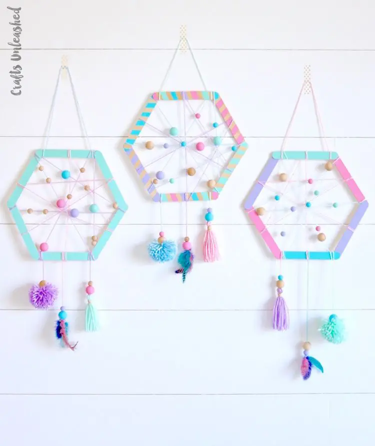 https://craftsyhacks.com/wp-content/uploads/2020/07/14-Whimsical-Pastel-Dream-Catchers.jpg.webp