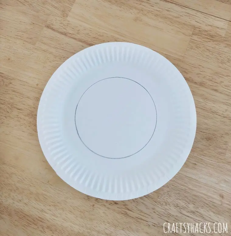 traced paper plate