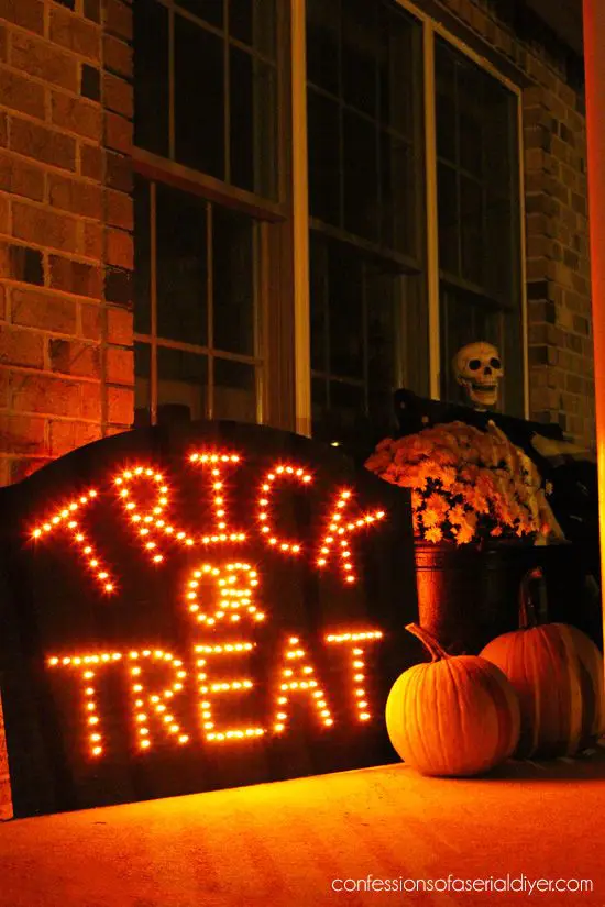 Trick or Treat Sign