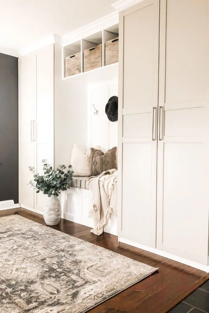 DIY Mudroom