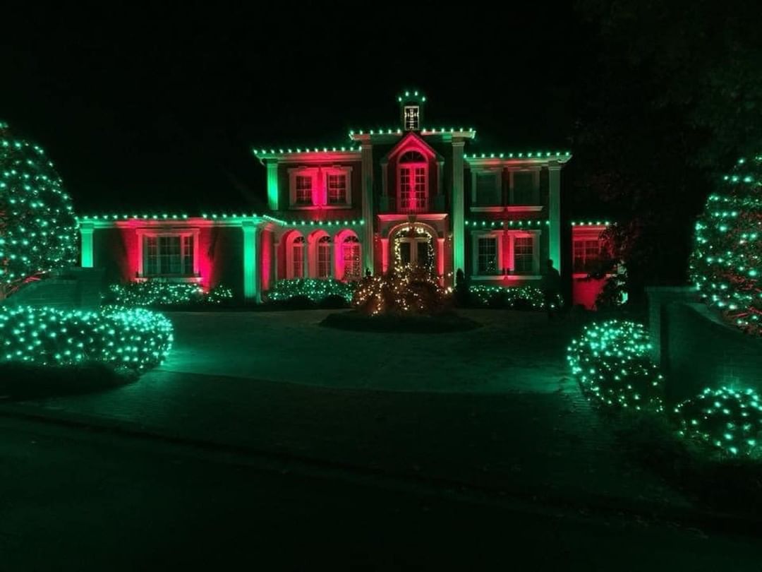Red And Green Lighting