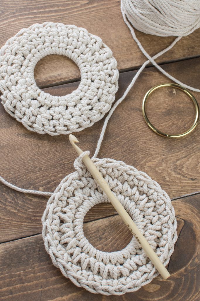 DIY Crochet Coaster