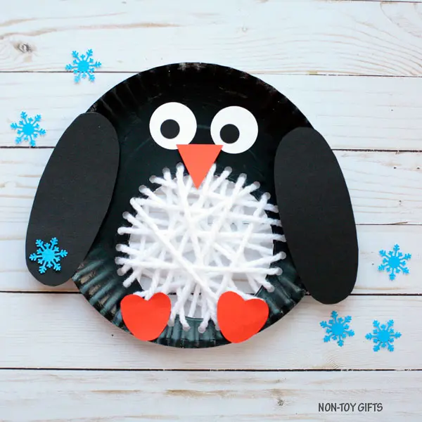 Woven Penguin Paper Plate