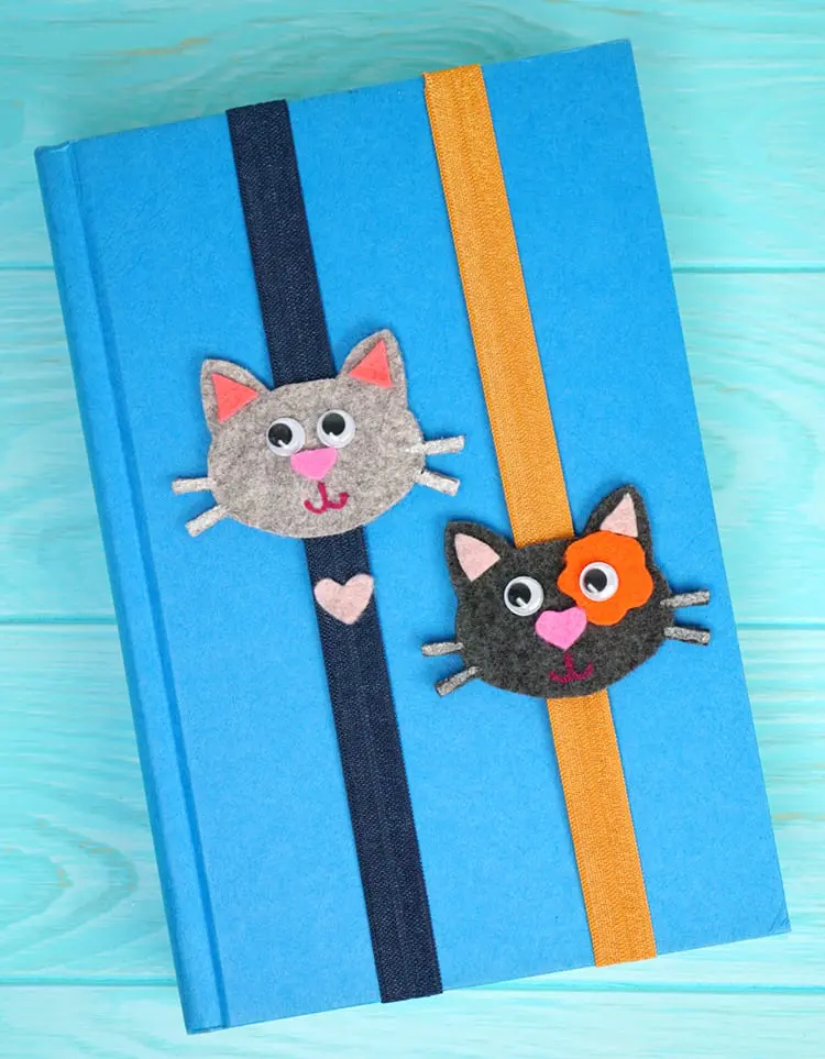 Felt Cat Bookmarks