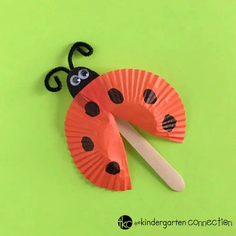 Ladybug Spoon Puppets