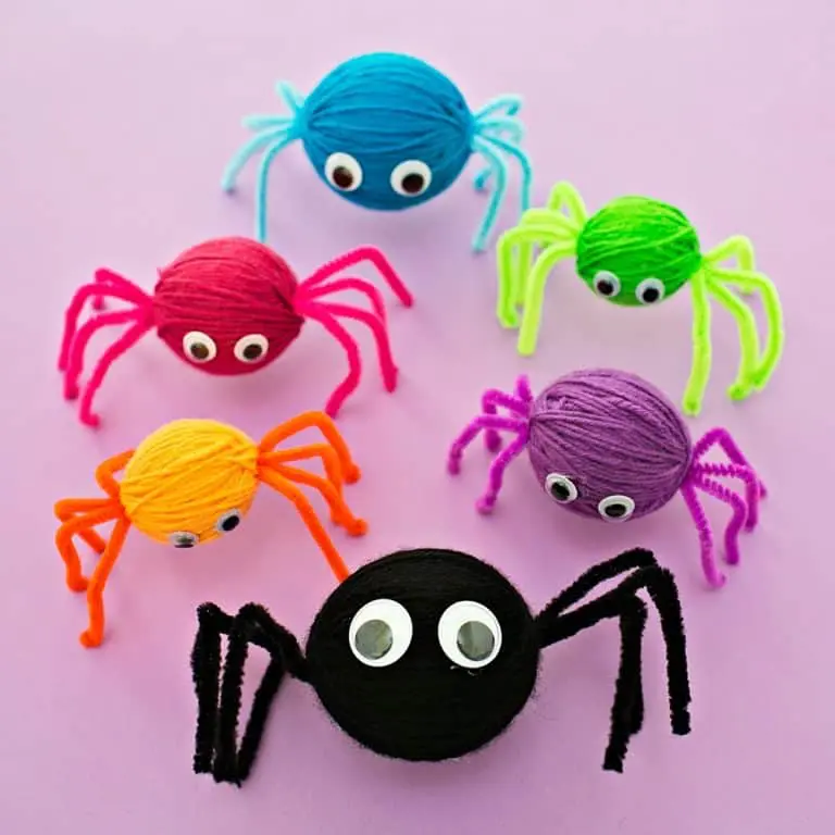 Standing Yarn Spiders