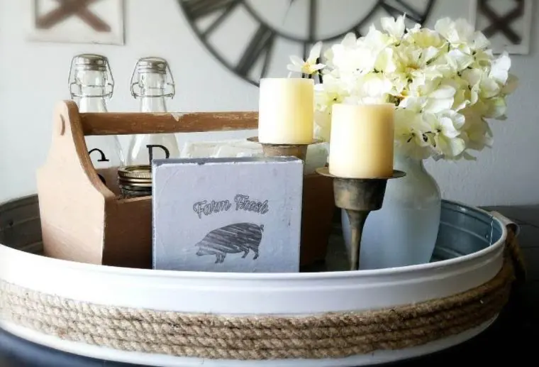 DIY Farmhouse Tray Centrepiece