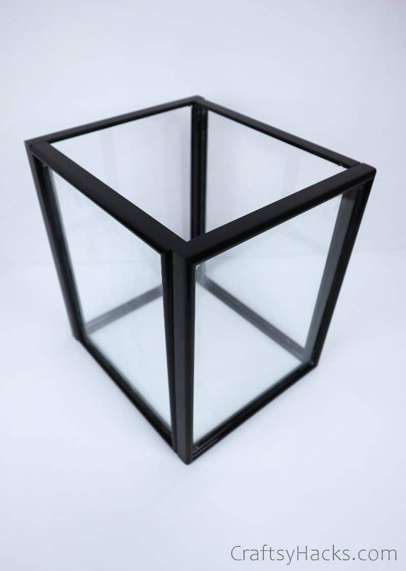 completed glued frame cube