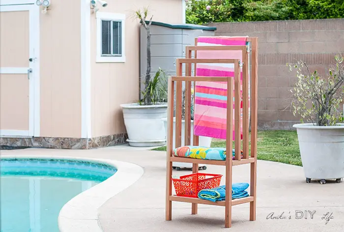 DIY Outdoor Towel Rack