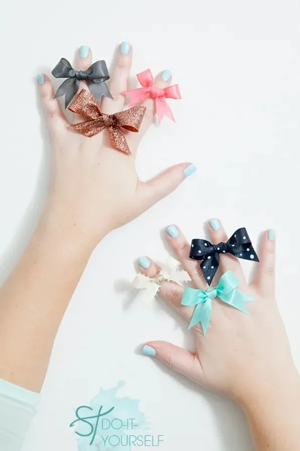 Stiff Ribbon Bow Rings