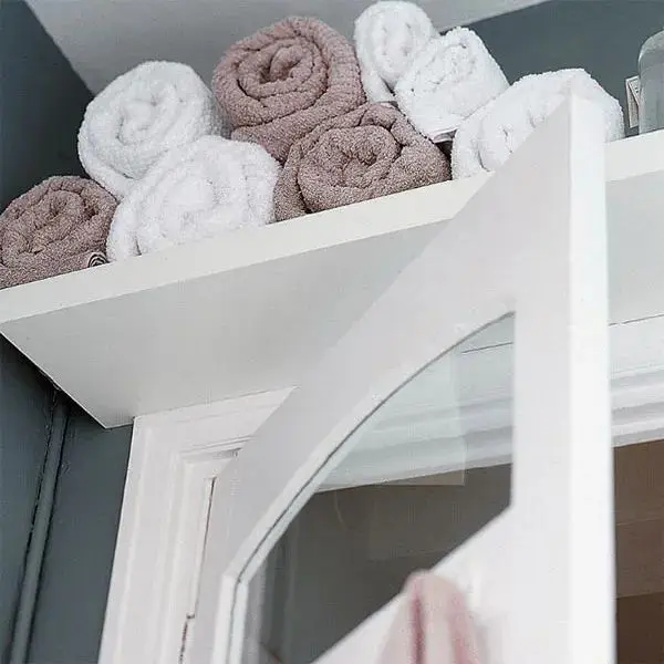 Above the Door Towel Storage