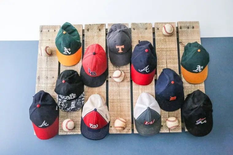 Handcrafter Cap Rack