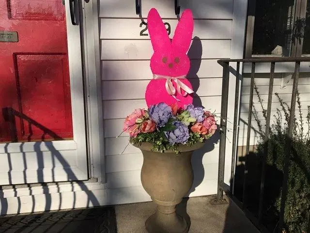 Easter Peeps Topiary