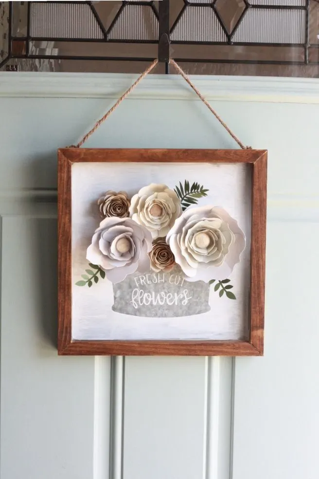 Farmhouse Sign with Cricut Flowers