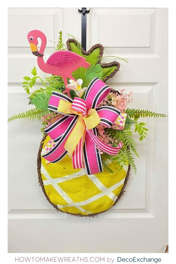 Pineapple Door Hanger