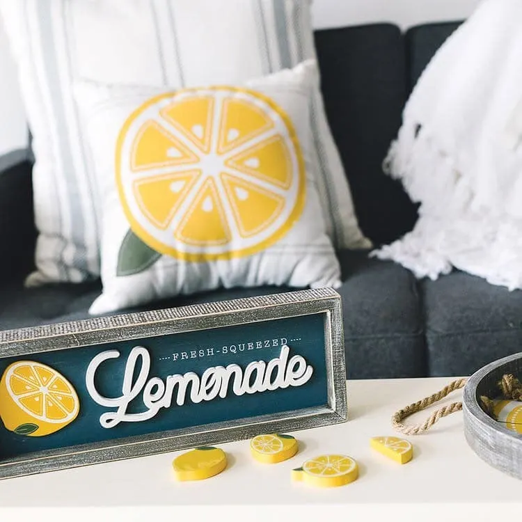 lemonade decor