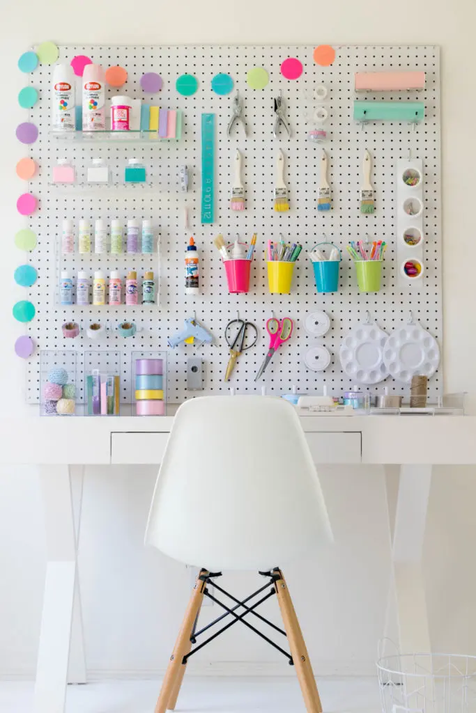 Desk With Pegboard Display