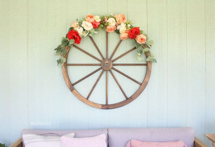 Wagon Wheel Wreath