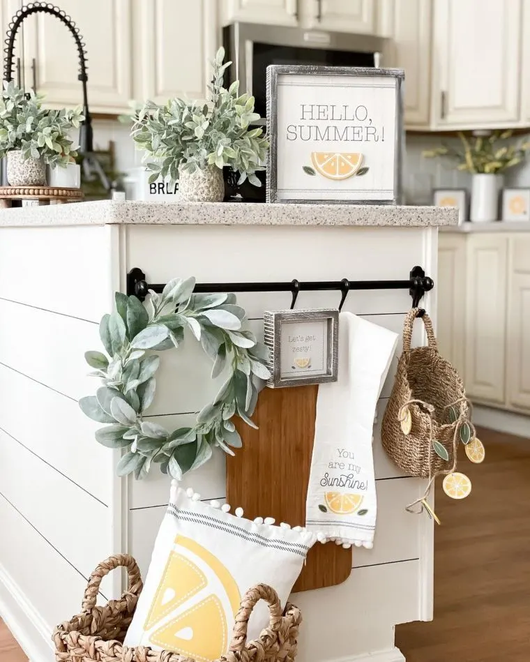 Kitchen Island Rack Decor