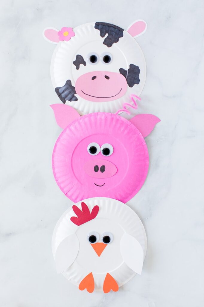 31 Crafts for Toddlers The Little Ones Will Love Craftsy Hacks