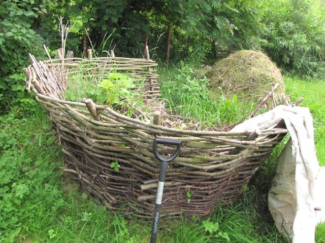 Basket Weave Compost Pit