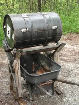 Compost Tumbler In A Cradle DIY