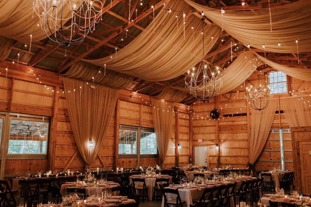 Upscale Barn wedding