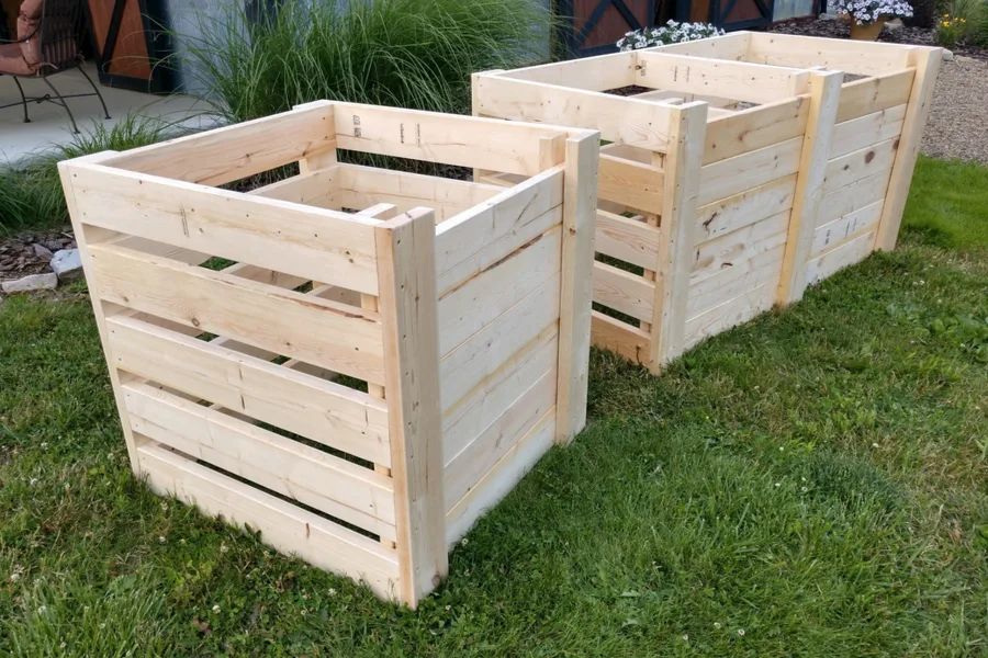 compost bin diy wood        <h3 class=