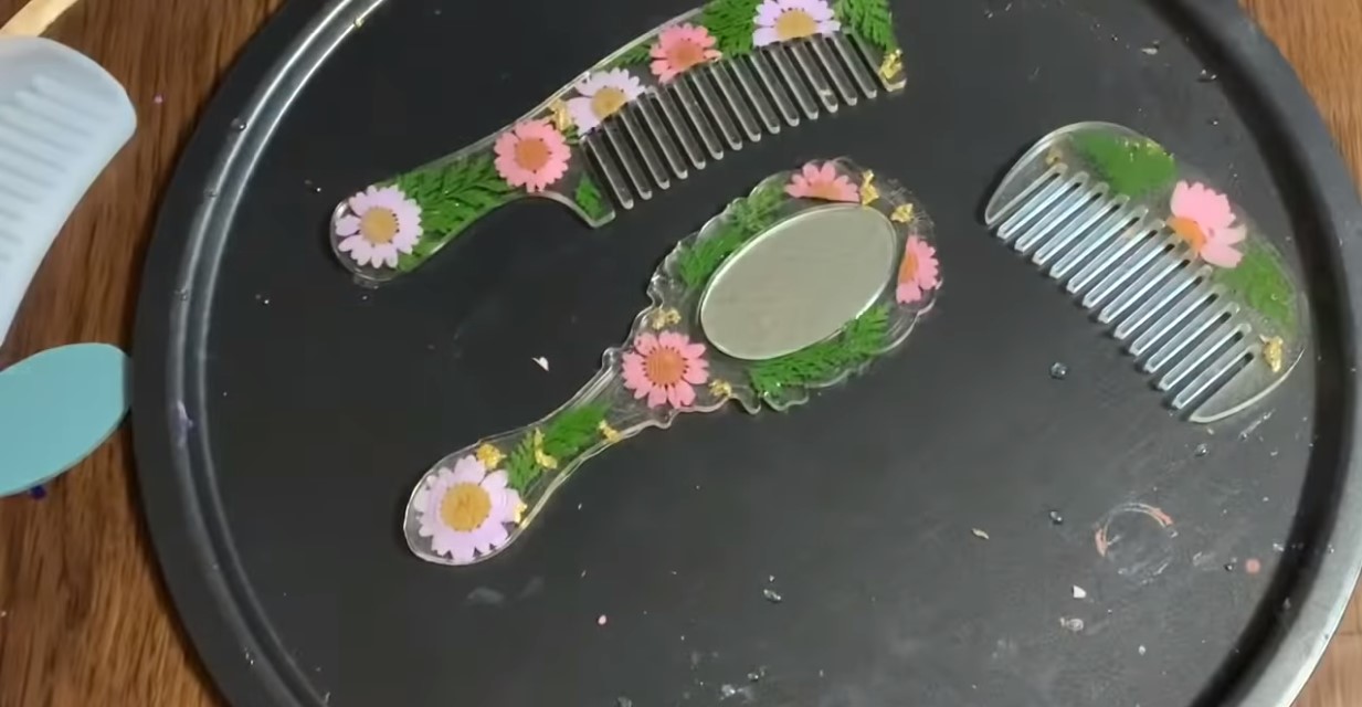 Resin Comb And Mirror