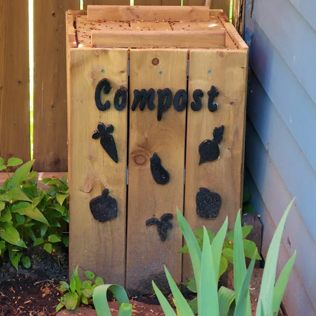 Wooden Crate Compost Bin