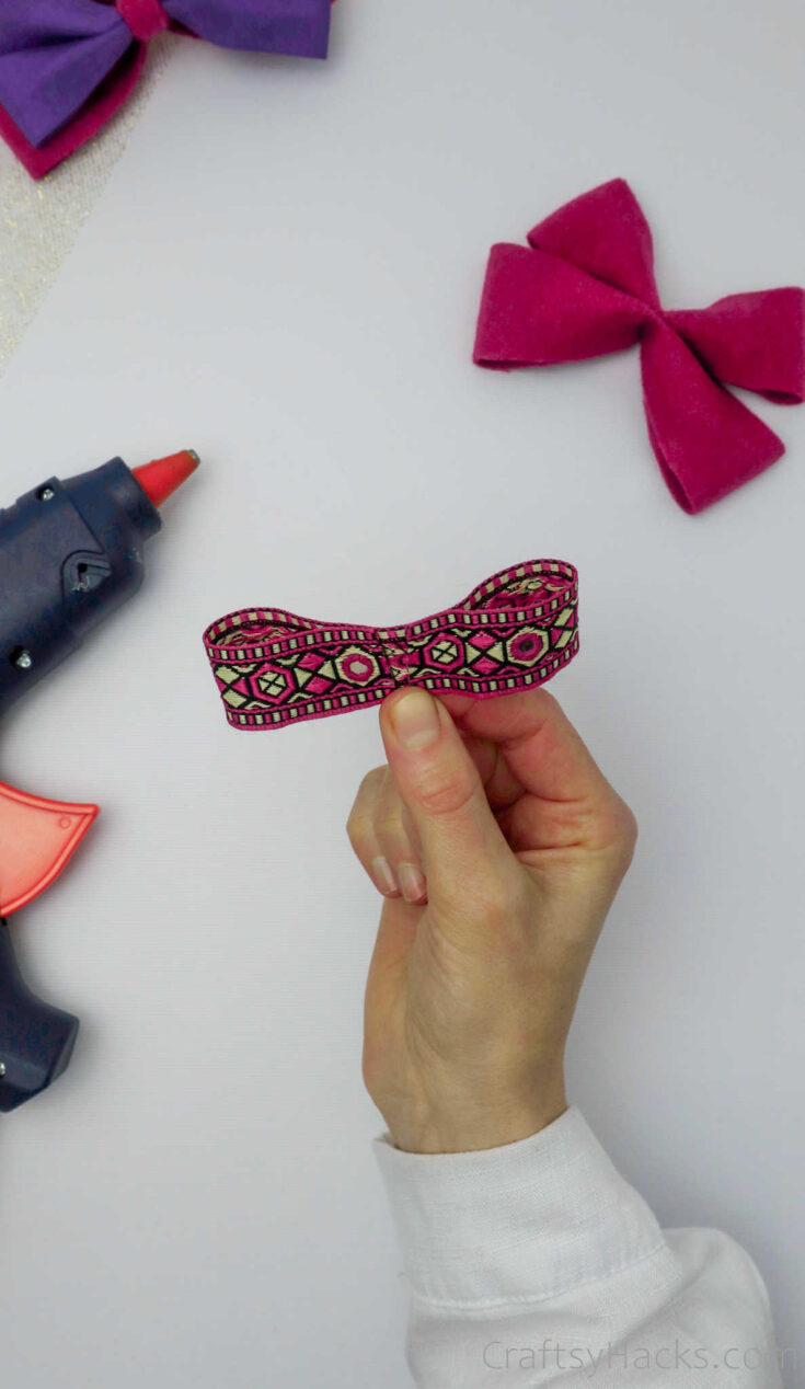 How To Make Hair Bows Step By Step Tutorial Craftsy Hacks