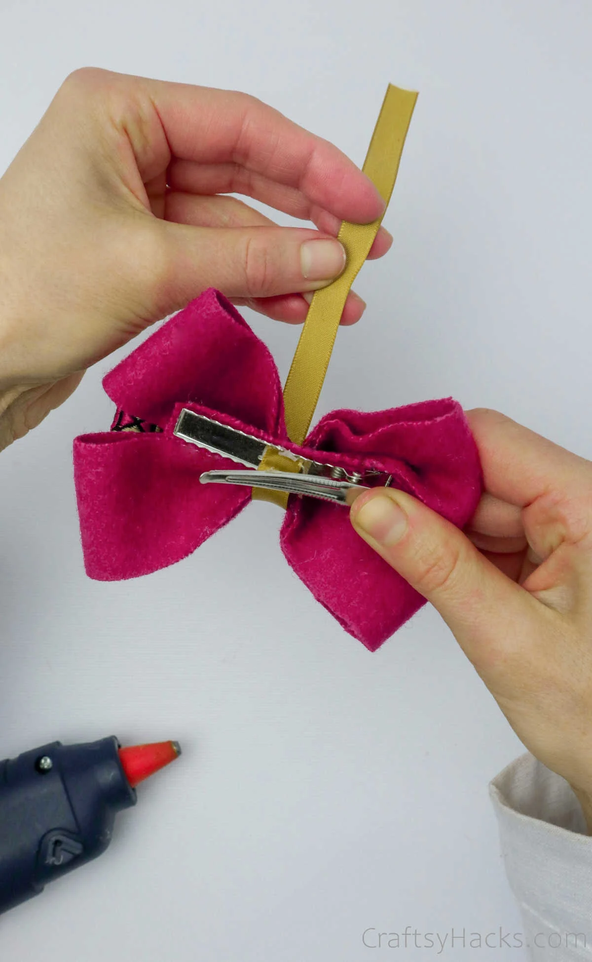 wrapping yellow ribbon