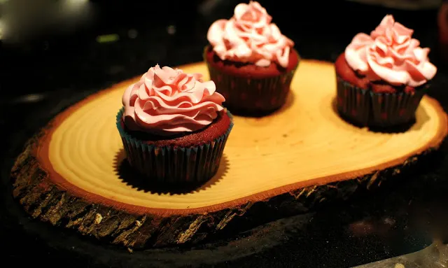 Rustic Wood Cake stand