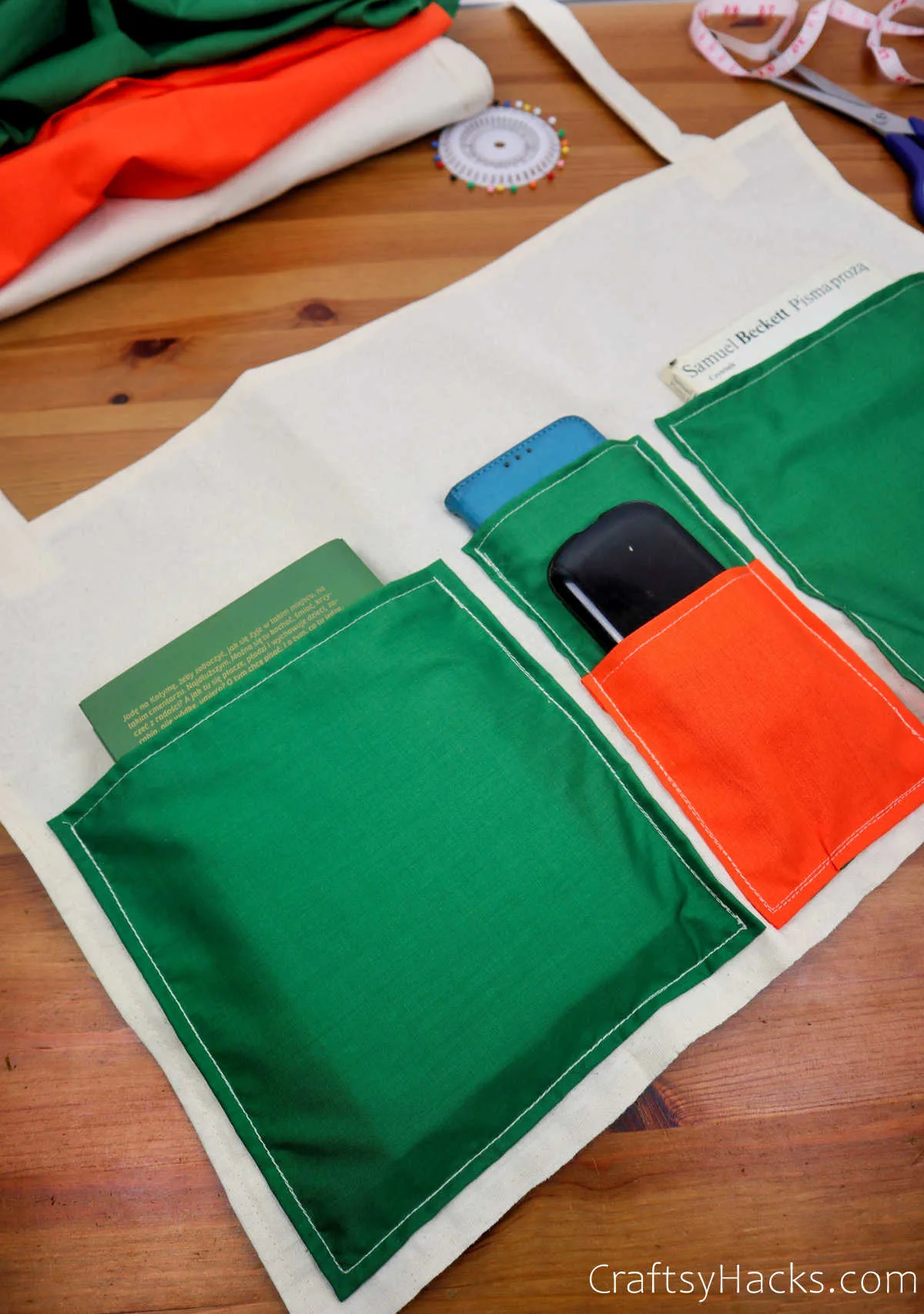 organizer with green pockets