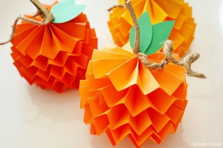 31 Fall Crafts for Seniors - Craftsy Hacks