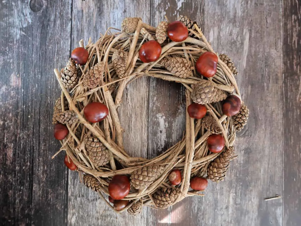 Acorn Pinecone Wreath